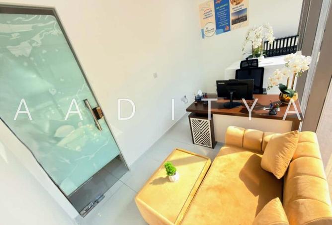 104673017 - Property Image 3