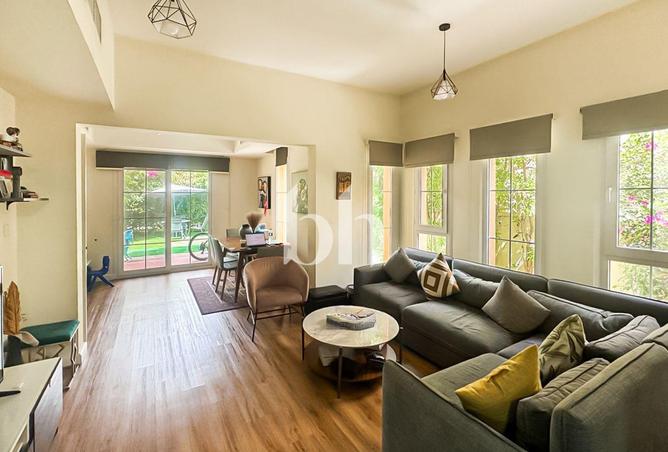 110951388 - Property Image 2
