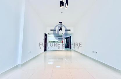 Apartment - 1 Bedroom - 2 Bathrooms for rent in Infinity Building - Al Satwa - Dubai