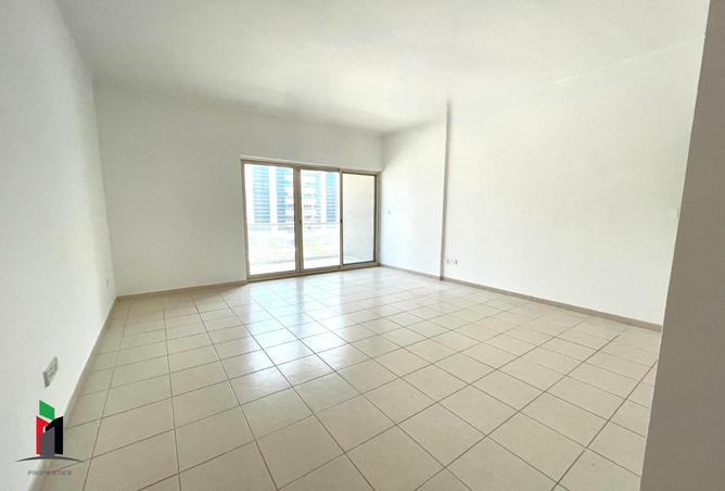 135609173 - Property Image 3