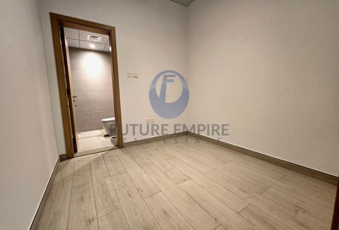 74622797 - Property Image 3