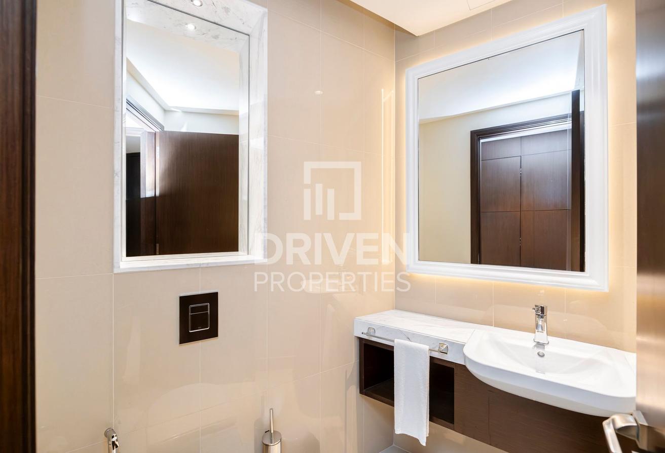 Full Fountains and Burj Khalifa View | High Floor photo 8