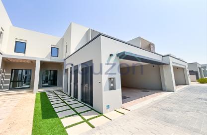 Villa - 3 - 5 for rent in Jebel Ali Village Townhouses - Jebel Ali Village - Jebel Ali - Dubai