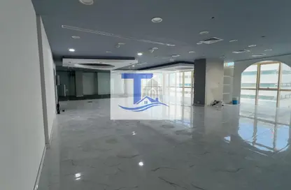 Office Space - Studio - 1 Bathroom for rent in Corniche Road - Abu Dhabi