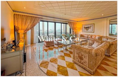 Apartment - 3 Bedrooms - 4 Bathrooms for sale in Palazzo Versace - Culture Village - Dubai