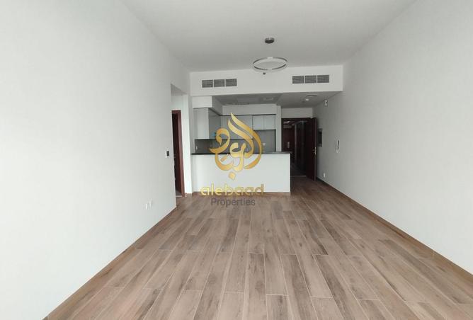 78210217 - Property Image 3