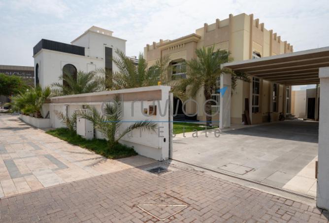 112745089 - Property Image 2