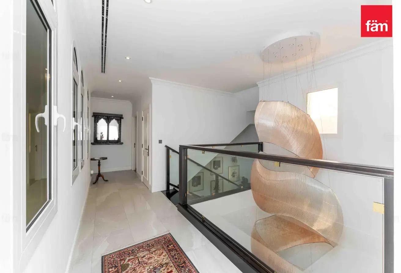 Upgraded | Spacious | Close To Amenities | Prime photo 9