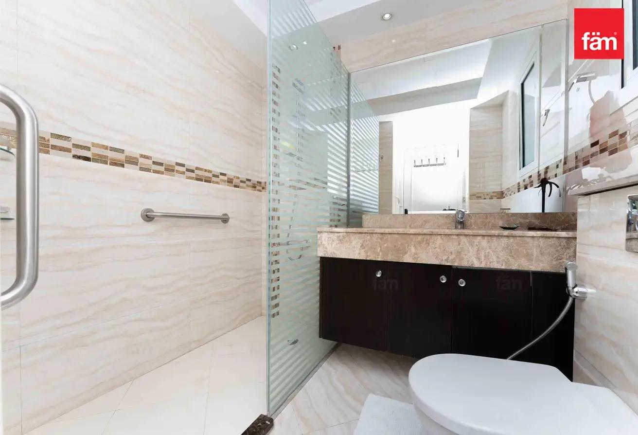 Upgraded | Spacious | Close To Amenities | Prime photo 19