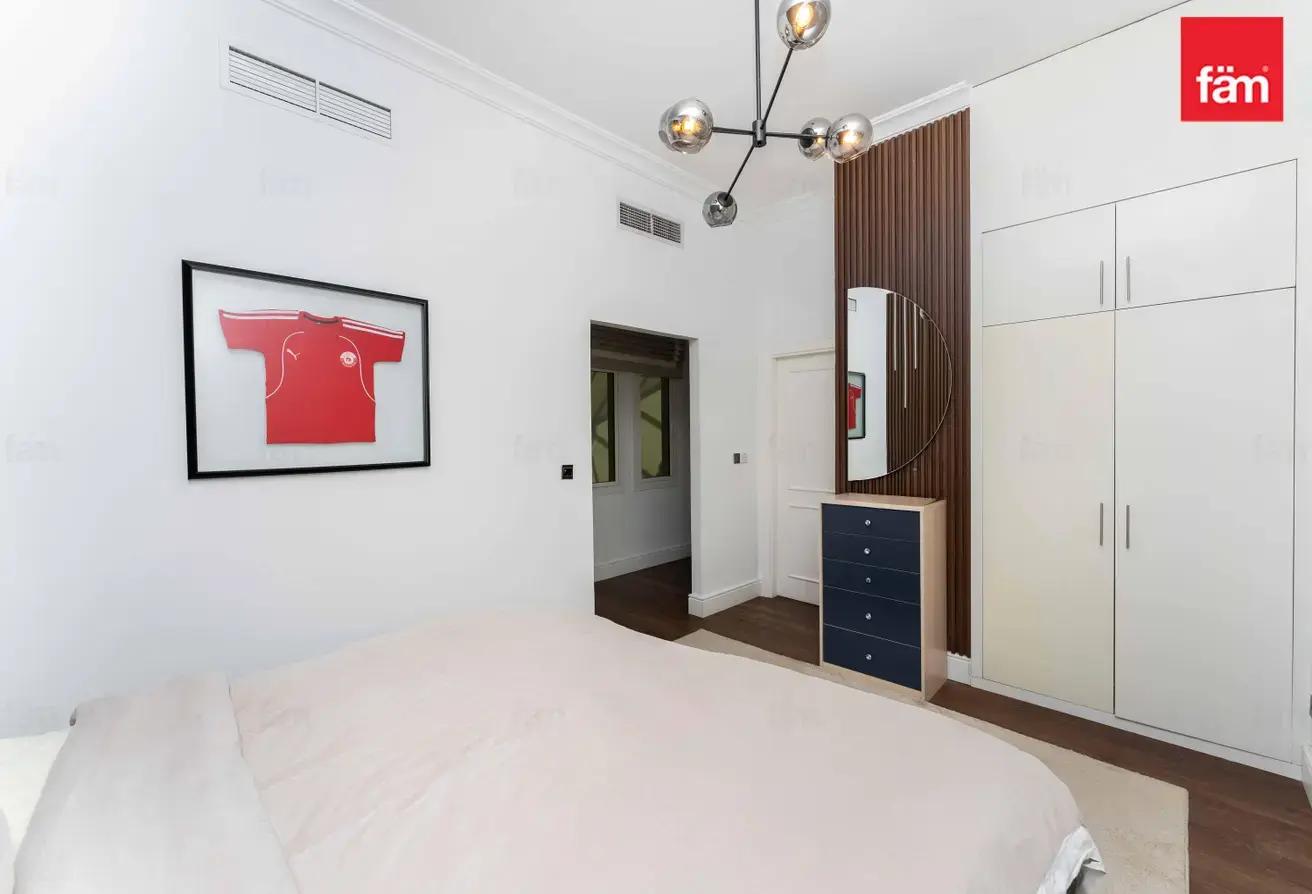 Upgraded | Spacious | Close To Amenities | Prime photo 16