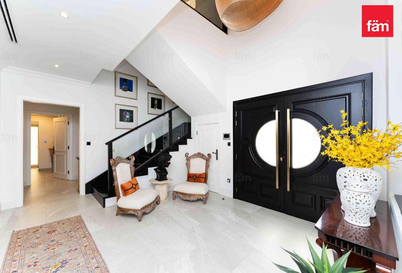 Upgraded | Spacious | Close To Amenities | Prime photo 7