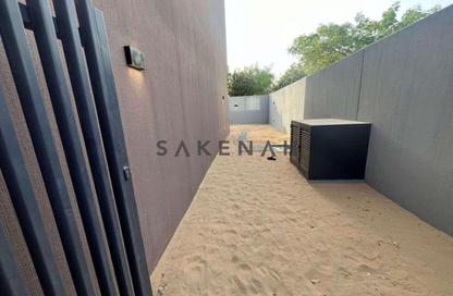 Townhouse - 3 Bedrooms - 5 Bathrooms for rent in Robinia - Masaar - Tilal City - Sharjah