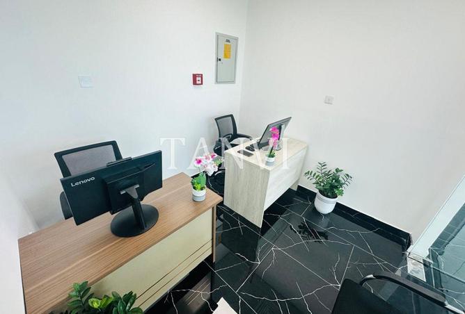 81933638 - Property Main Image