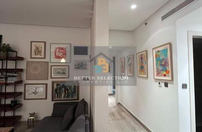 Apartment - 2 Bedrooms - 3 Bathrooms for rent in Latifa Tower - Sheikh Zayed Road - Dubai