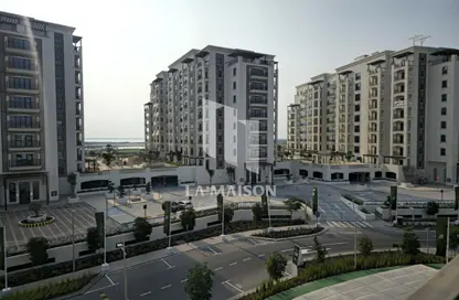 Apartment - Studio - 1 Bathroom for sale in Views A - Yas Golf Collection - Yas Island - Abu Dhabi