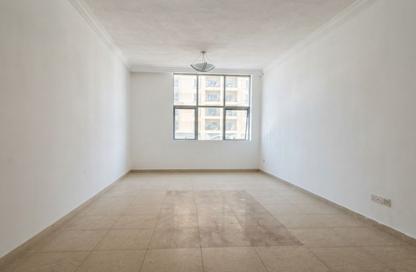 Apartment - 2 - 3 for rent in Al Khan Corniche - Al Khan - Sharjah