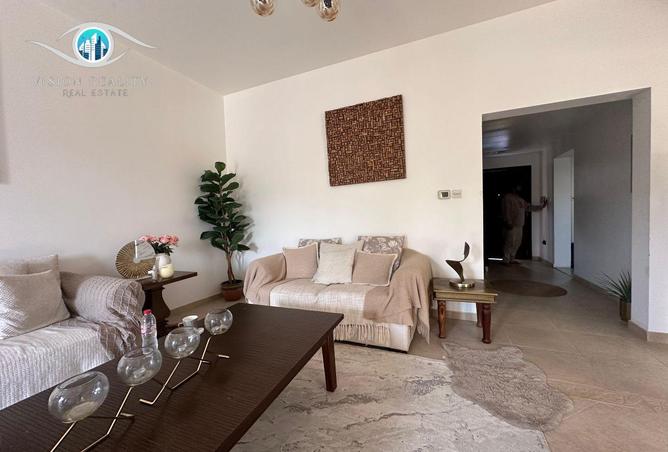 75998511 - Property Image 3