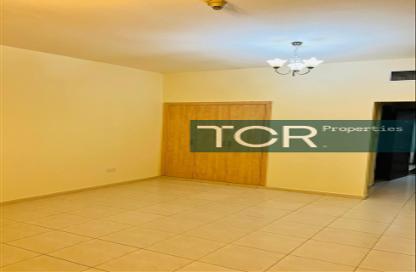 Apartment - Studio - 1 Bathroom for rent in Building IC1-EMR-08 - Emirates Cluster - International City - Dubai