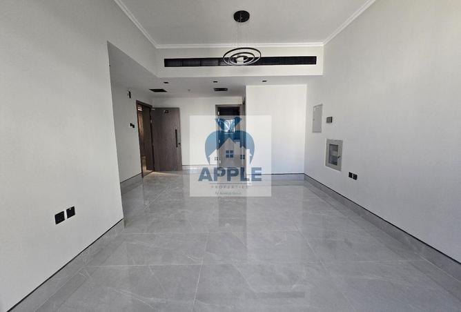 98699902 - Property Image 2