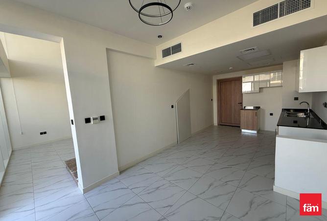 100849184 - Property Image 3
