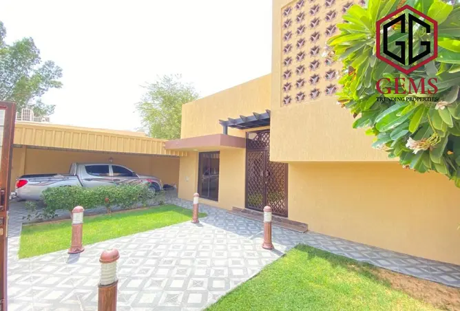 155588920 - Property Image 3