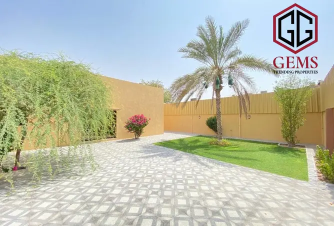 155588920 - Property Image 2