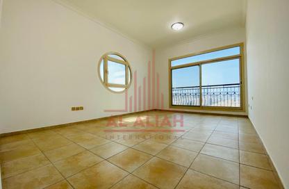 Apartment - 4 - 5 for rent in Al Nahyan - Abu Dhabi