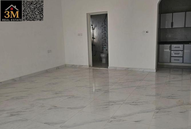 56952242 - Property Image 2