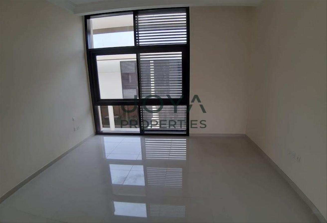 Well Maintained - Large Layout - Gated Community photo 6