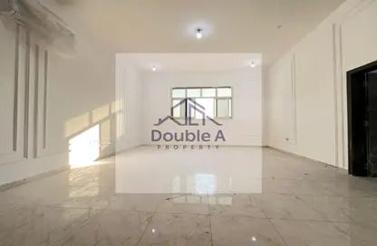 شقة - 3 غرف نوم - 3 حمامات للايجار في مدينة الرياض - أبوظبي