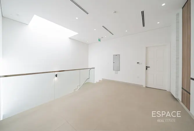 141892953 - Property Image 3