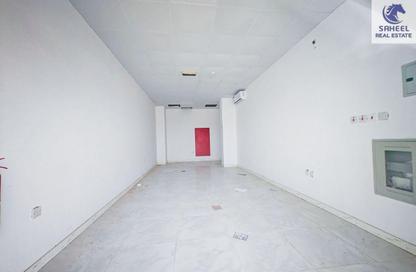 Shop - Studio for rent in Al Felyyah - Ras Al Khaimah
