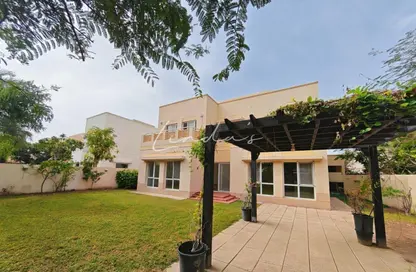 Villa - 5 Bedrooms - 5 Bathrooms for rent in Meadows 2 - Meadows - Dubai