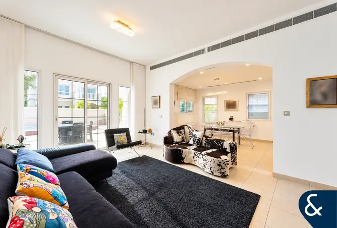 158255217 - Property Image 3