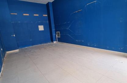 Shop - Studio for rent in Al Ghuair - Al Gharb - Sharjah