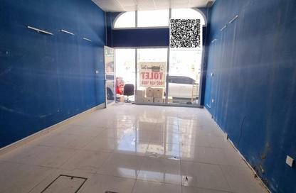 Shop - Studio for rent in Al Ghuair - Al Gharb - Sharjah