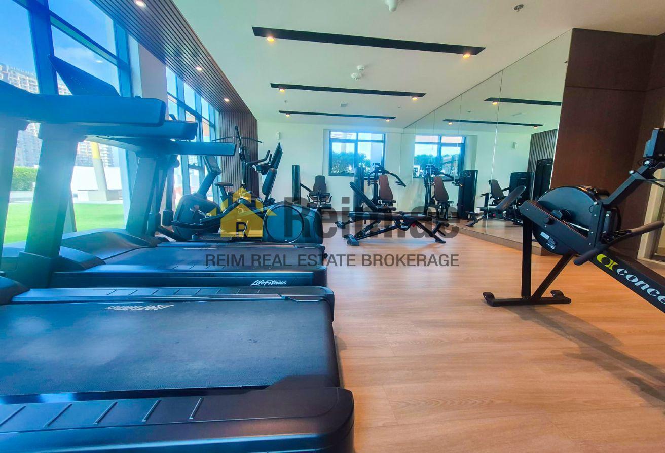 Furnished | Ready to Move | Prime Location photo 14