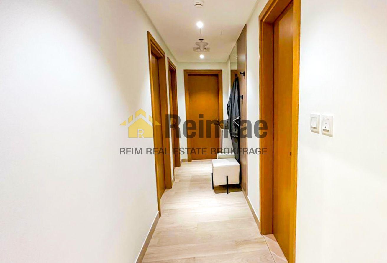 Furnished | Ready to Move | Prime Location photo 6