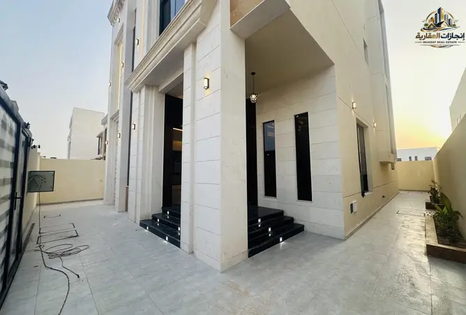 158263117 - Property Image 2