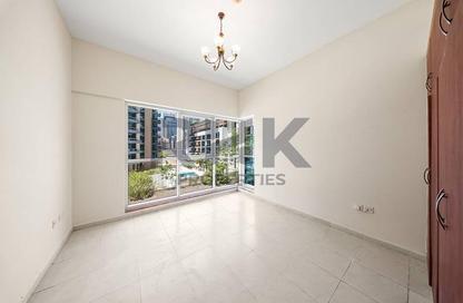 Apartment - 2 Bedrooms - 3 Bathrooms for rent in Cascades Tower - Dubai Marina - Dubai