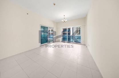 Apartment - 2 Bedrooms - 3 Bathrooms for rent in Cascades Tower - Dubai Marina - Dubai Apartment - 2 Bedrooms - 3 Bathrooms for rent in Cascades Tower - Dubai Marina - Dubai