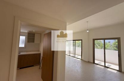Apartment - 2 Bedrooms - 2 Bathrooms for rent in The Gardens Building 86 - The Gardens Buildings - The Gardens - Dubai
