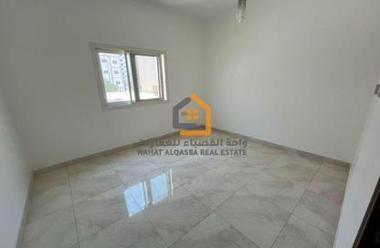 Apartment - 2 Bedrooms - 2 Bathrooms for rent in Al Qulaya'ah - Al Sharq - Sharjah