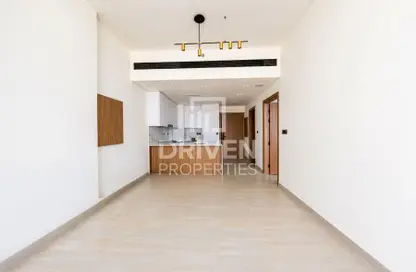 شقة - غرفة نوم - 2 حمامات للبيع في بن غاطي عنبر - منطقة 11 - قرية جميرا الدائرية - دبي