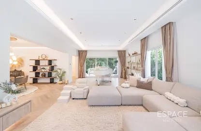 فيلا - 4 غرف نوم - 5 حمامات للبيع في منطقة البانجلو - مجتمع الحدائق - مجمع دبي للاستثمار - دبي فيلا - 4 غرف نوم - 5 حمامات للبيع في منطقة البانجلو - مجتمع الحدائق - مجمع دبي للاستثمار - دبي