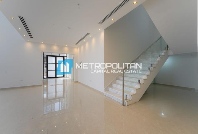 132511977 - Property Image 2