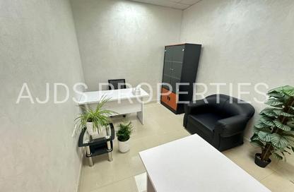 Office Space - Studio - 1 Bathroom for rent in Al Rostamani Building - Port Saeed - Deira - Dubai