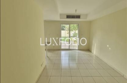 Villa - 2 - 3 for rent in Springs 15 - The Springs - Dubai Villa - 2 - 3 for rent in Springs 15 - The Springs - Dubai