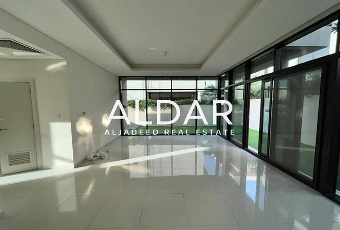 104251622 - Property Main Image