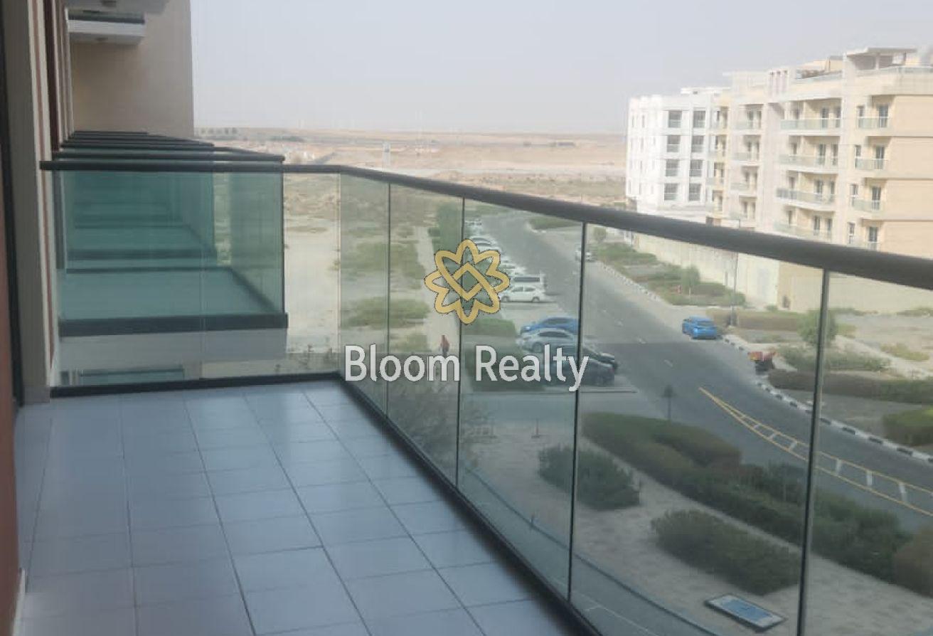 Vacant |Fully Furnished |multiple Cheques photo 14